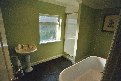 Newport Batroom Centre Fitted Bathroom